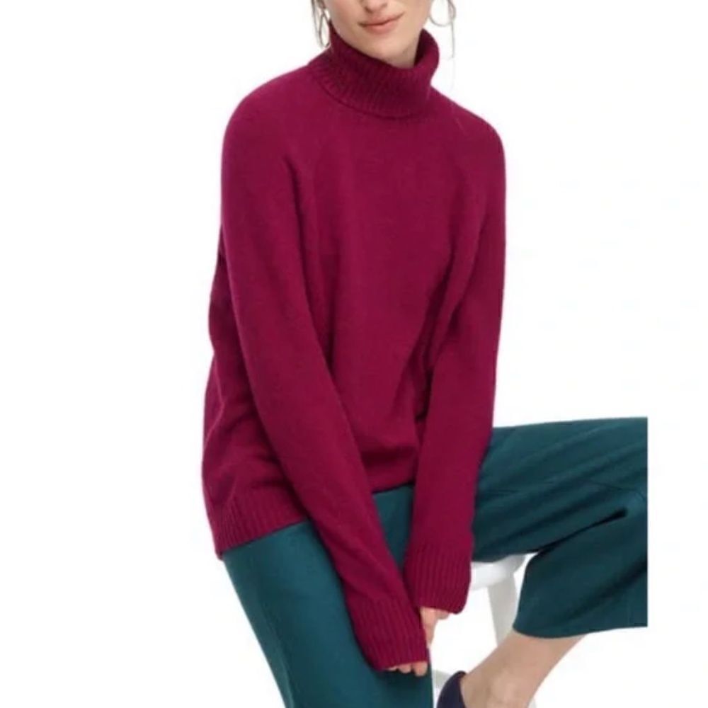 J.Crew Supersoft Yarn Turtleneck Sweater in Warm Burgundy Size Medium